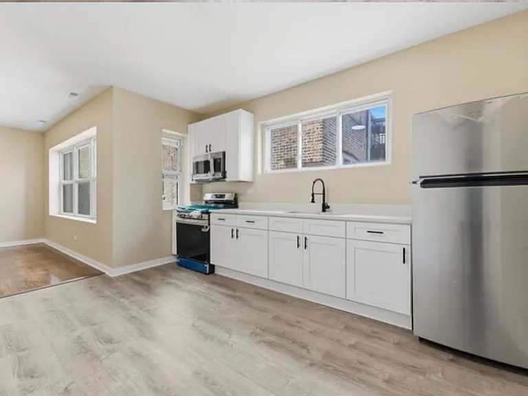 7741 S Phillips Ave #2 — Photo 7