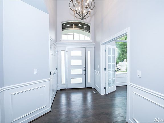 3rd image of 1914 32nd Avenue Ct SW
