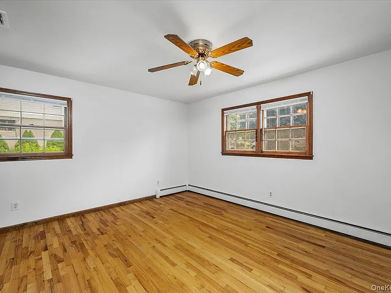 7 Shaw Ln — Photo 17