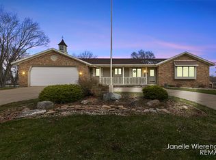 1101 Chippewa St, Jenison, MI 49428
