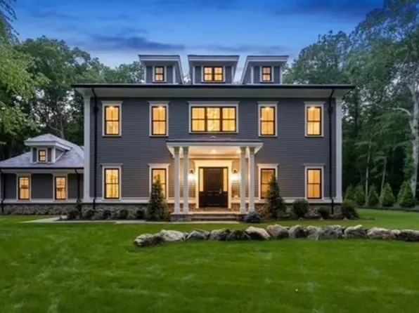 192 Pond Rd, Wellesley, MA 02482