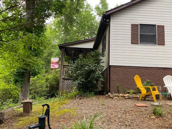 114 E Wilderness Rd