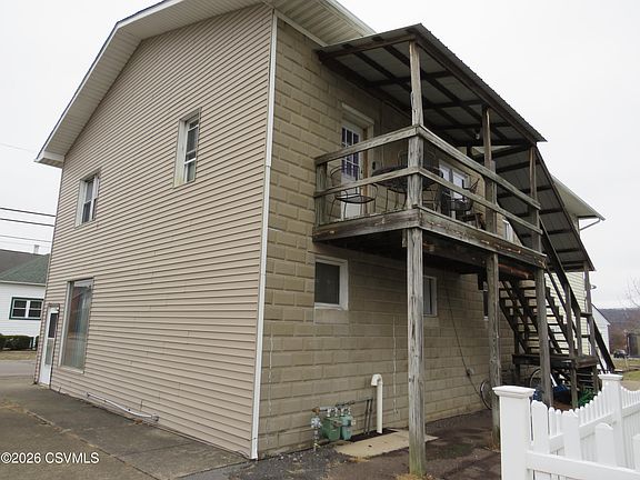 2nd image of 1200 1st Ave