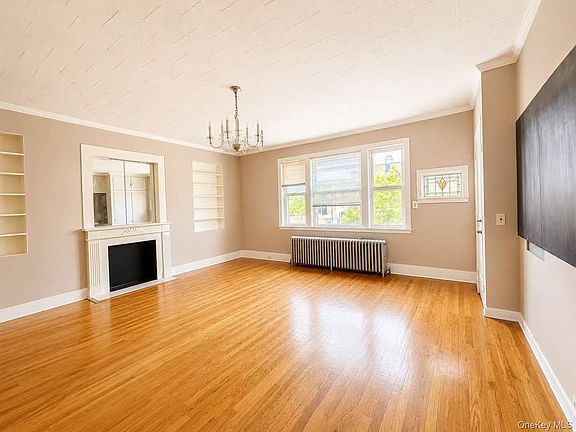 3rd image of 58-05 69th Avenue