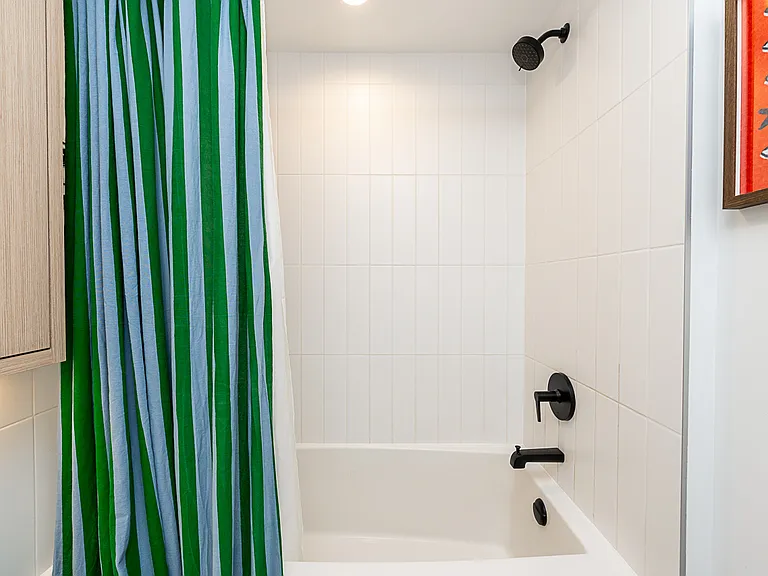 2520 Guelph St #215 — Photo 6