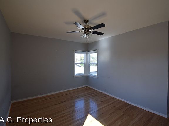 5th image of 908 Glenoaks Blvd APT 8