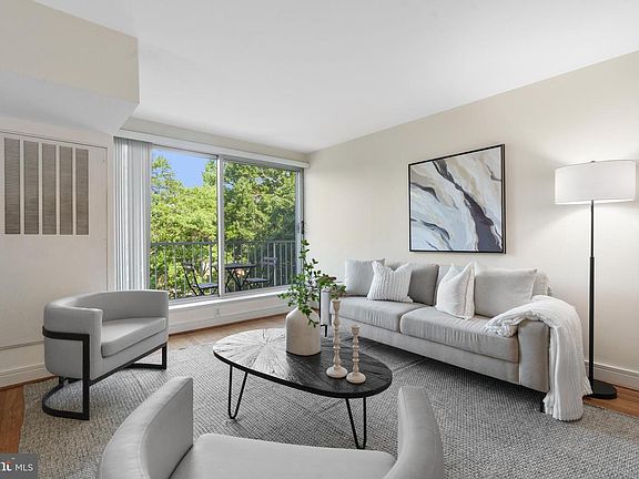 2nd image of 800 4th St SW APT S421