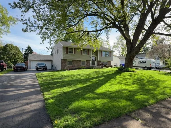 330 Buck Hill Rd, Rochester, NY 14626