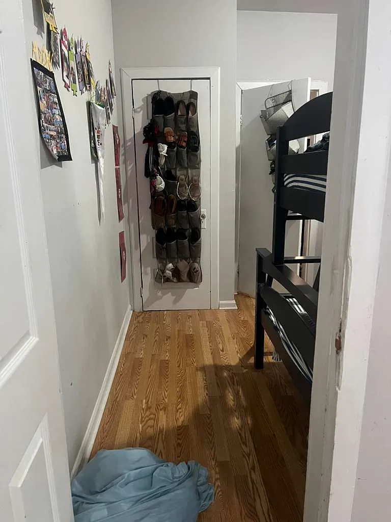3 bed, 999 sqft, $1,850 — Photo 2