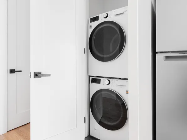 148 Norman Avenue image 9 of 9