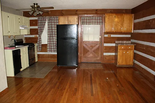 2822 Walnut St #13 Photo 1