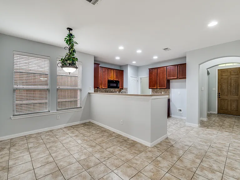16420 White Rock Blvd — Photo 8