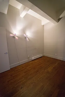 Rented by Manhattan Management LLC | media 42