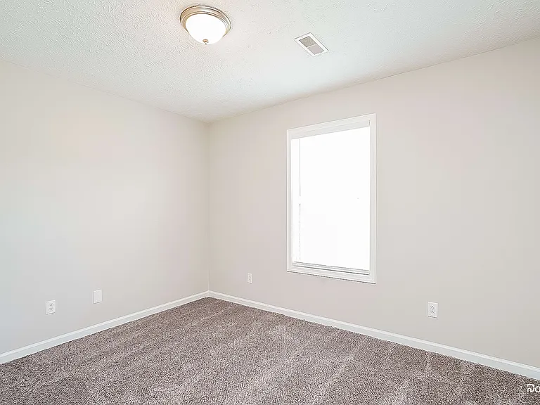 2717 Calais Ct — Photo 11