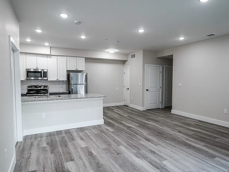 Haven at Briargrove — Photo 30