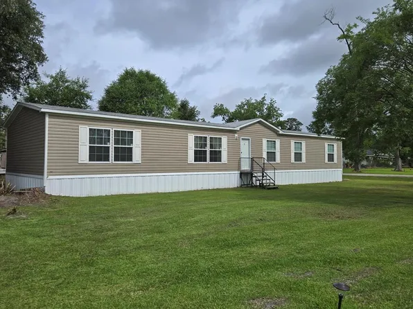 21803 Main St, Alapaha, GA 31622