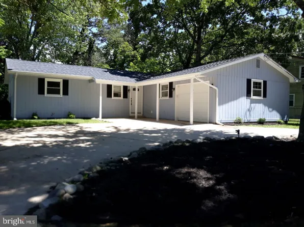 6 Comanche Trl, Browns Mills, NJ 08015