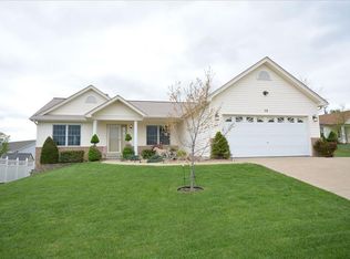 10 Covered Wagon Trail Ct, O Fallon, MO 63376