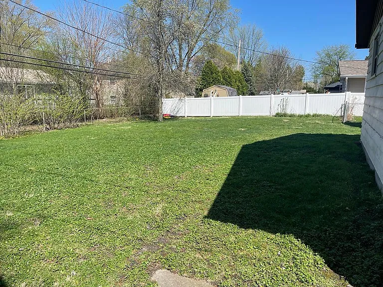 726 Lincoln Ave — Photo 12