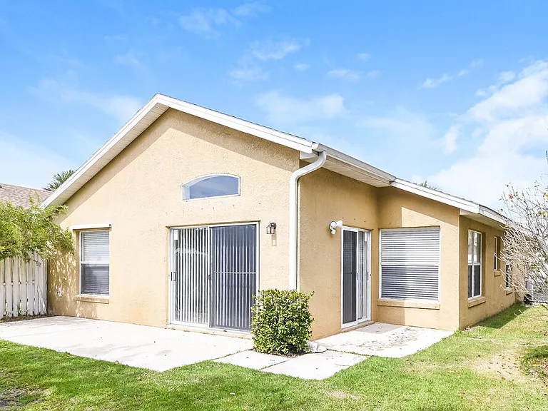2603 Spring Hill Dr — Photo 16