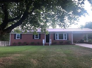 307 Washboard Rd, Thomasville, NC 27360