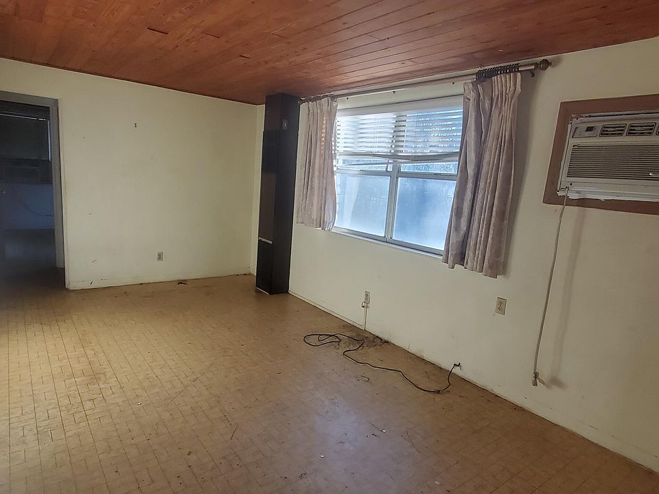 437 Lockhart St, Daytona Beach, FL 32114 Zillow