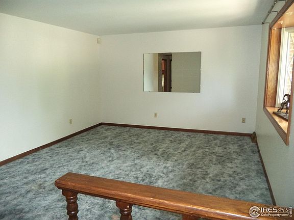 5th image of 2050 27th Ave