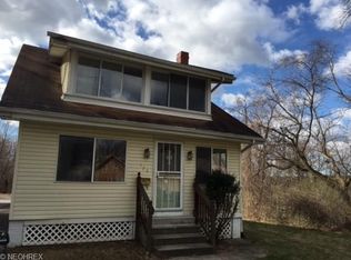 174 Shelby Ave, Akron, OH 44310