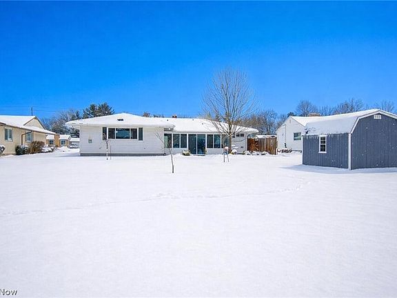 2nd image of 14686 Drake Rd