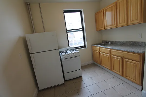 Rented by E and G Realty Group | media 4