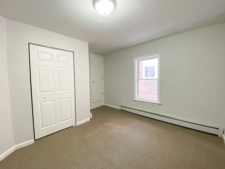 158 Ward St — Photo 19