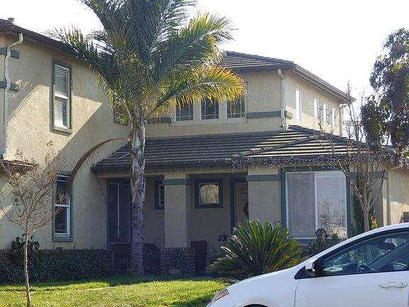3rd image of 980 Waterman Ave