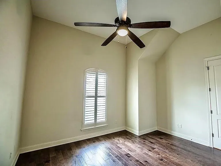 3590 Prescott Dr — Photo 16