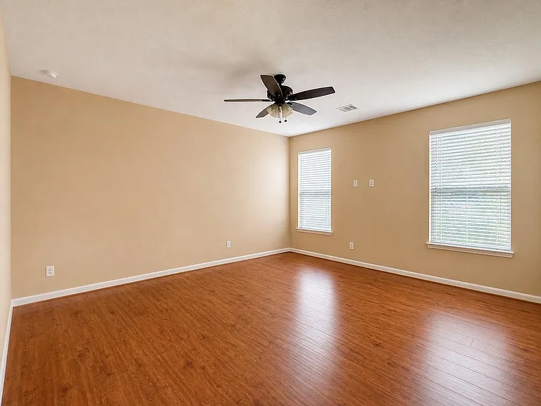 26210 Riley Glen Dr — Photo 12