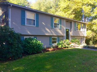 77 Locust St, Assonet, MA 02702