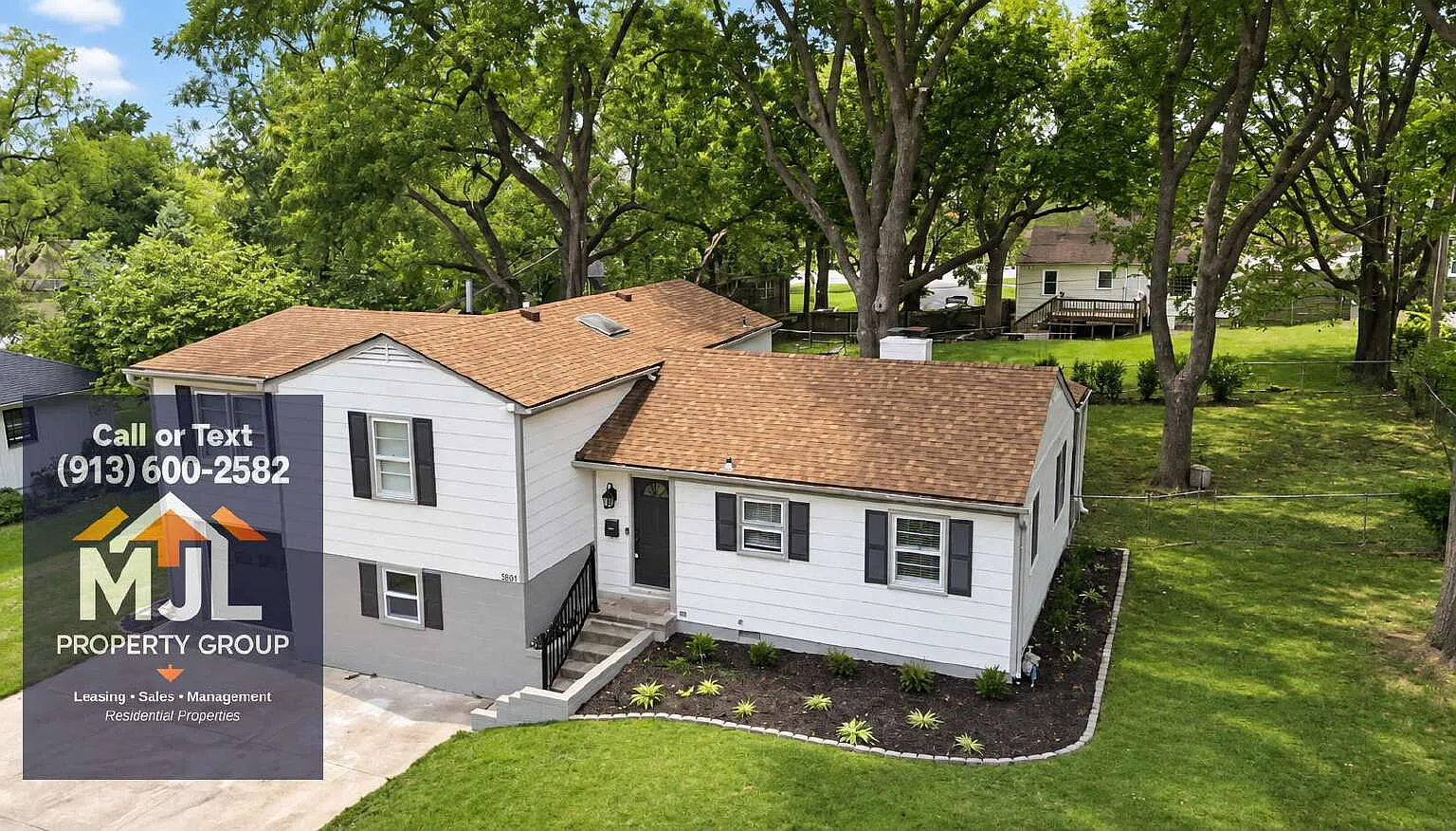 3 bed, 2.0 bath, 1956 sqft, $3,000 — Photo 3