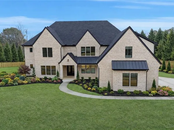 2710 Kilgore Rd, Buford, GA 30519