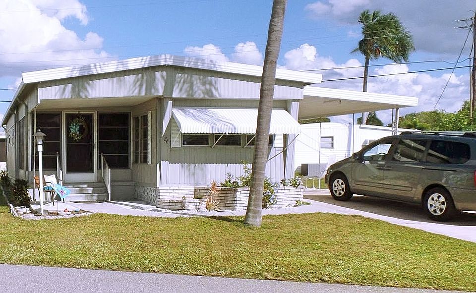 1st image of 26 Jeffrey Dr