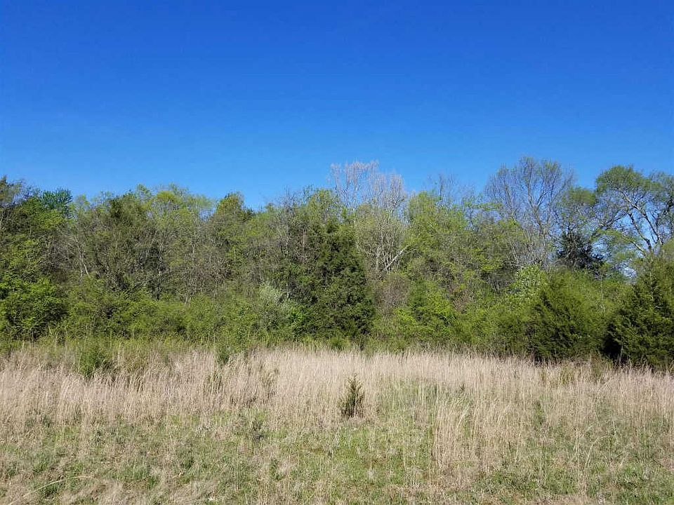 2nd image of 1680 Franklin Rd