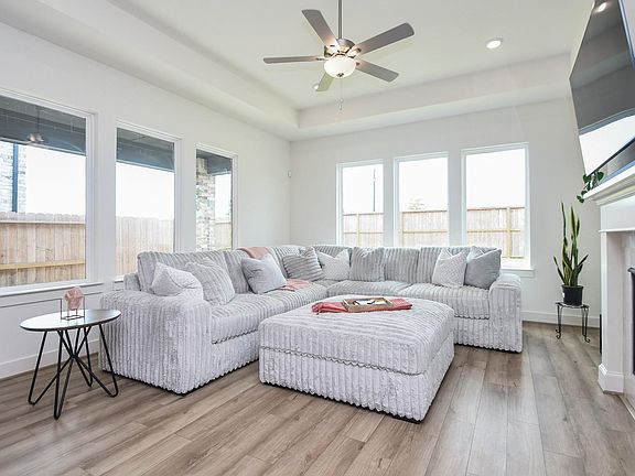 4th image of 31915 Sky Ridge Ln