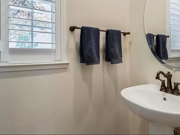 40 Villa Gardens Ct — Photo 11