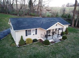 118 Crofton Dr, Bristol, TN 37620