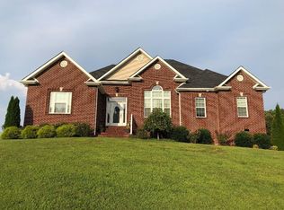 165 Wayne Threatt Rd, Dover, TN 37058