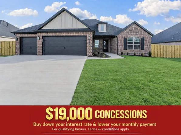 2140 Porter St, Pea Ridge, AR 72751