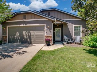 4921 N Rathbone Ave, Meridian, ID 83646