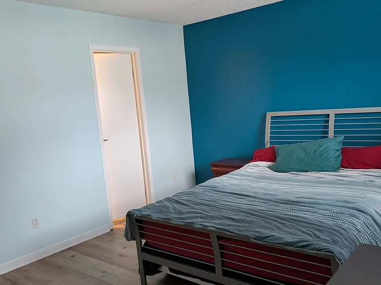 1920 Culver Dr #4 — Photo 8
