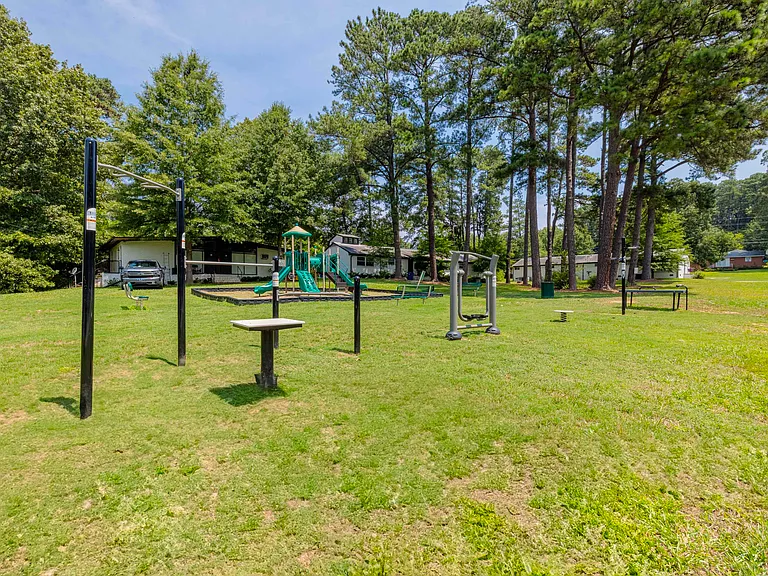 633 Chappell Dr — Photo 30