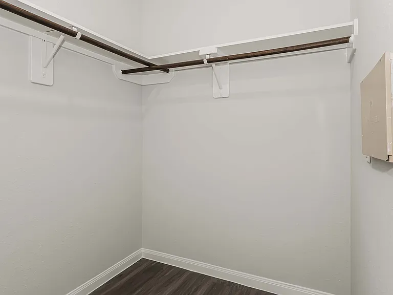 5530 Plantation Forest Dr — Photo 24