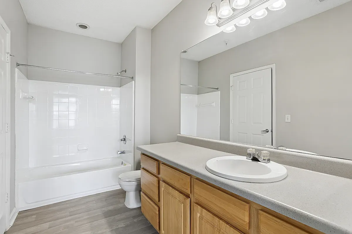 Heritage Station Apartments — Photo 4