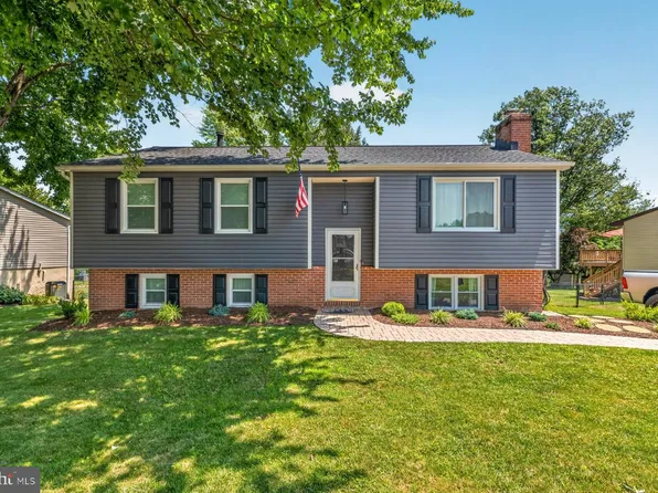 918 Wampler Ln, Westminster, MD 21158